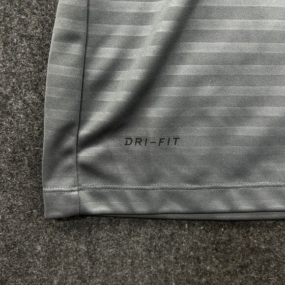 Nike Essential Emboss Polo Shirt Men’s XXL Gray Striped Dri-Fit Golf Performance - Picture 3 of 10